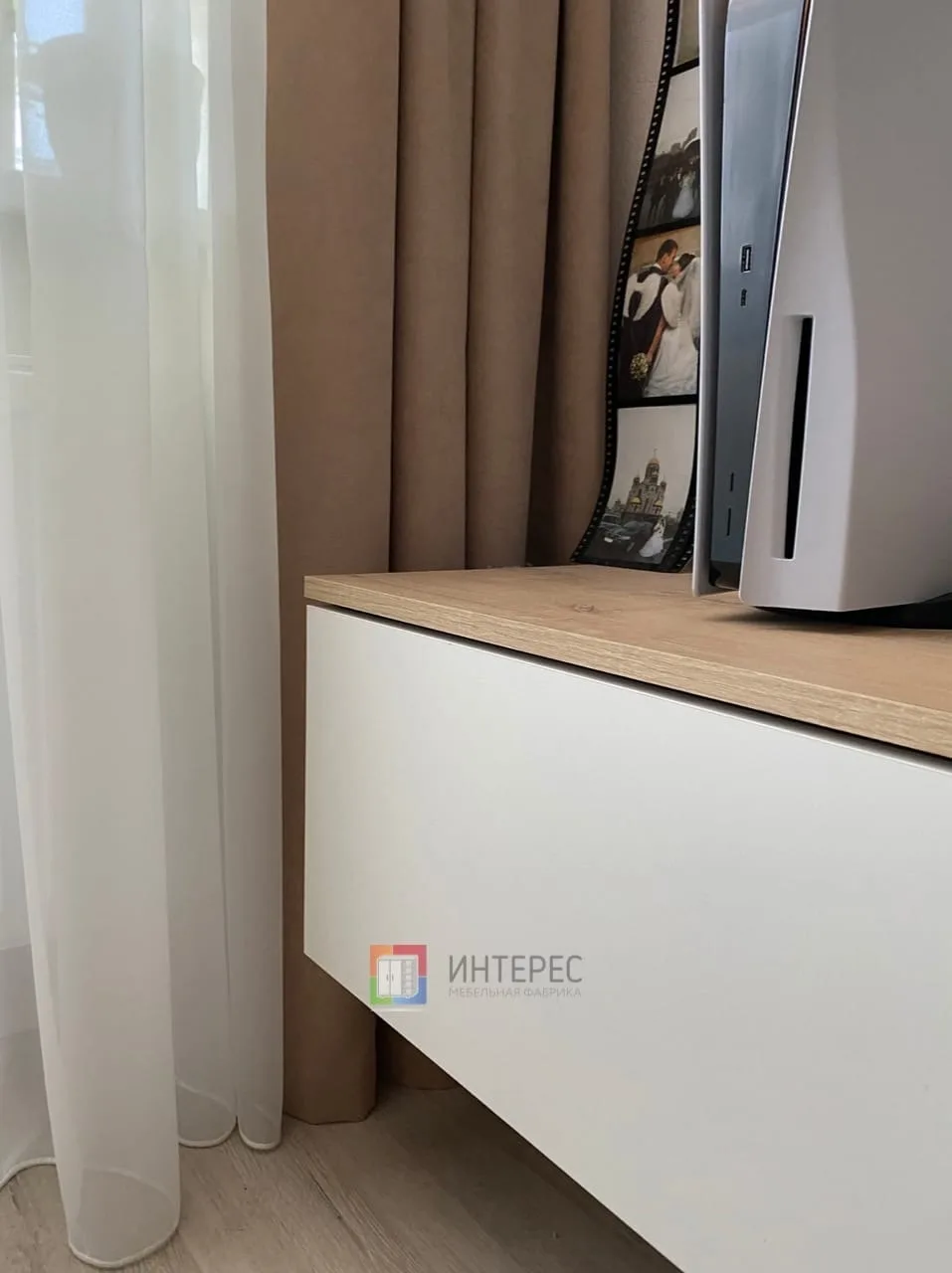 Подвесная тумба под TV